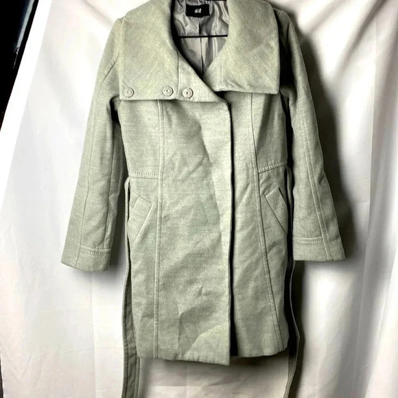 -H & M WOMENS SIZE 6 BELTED COAT GRAY SNAP BUTTONS LINED POCKETS POLY ELASTANE - Picture 1 of 12